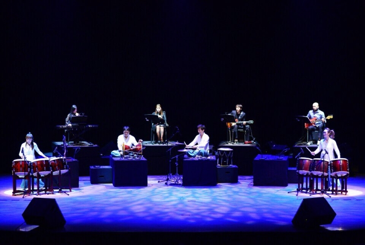 퓨전국악곡 산토리니 포스터